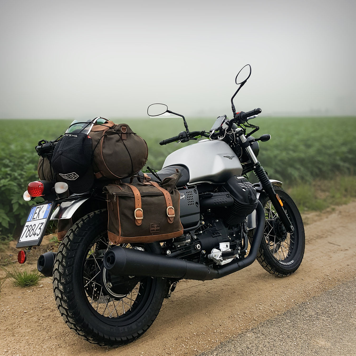 Soft saddlebag for Guzzi Rough.