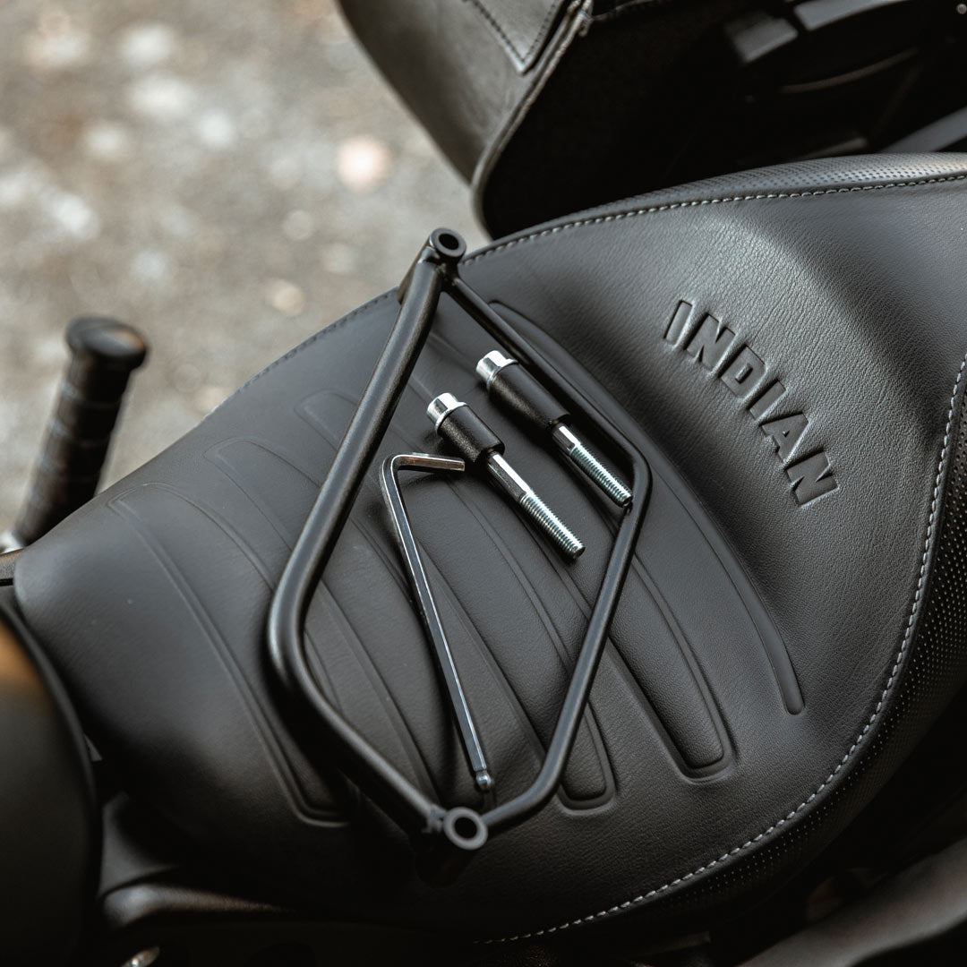 best saddlebag holder Indian scout bobber rogue.