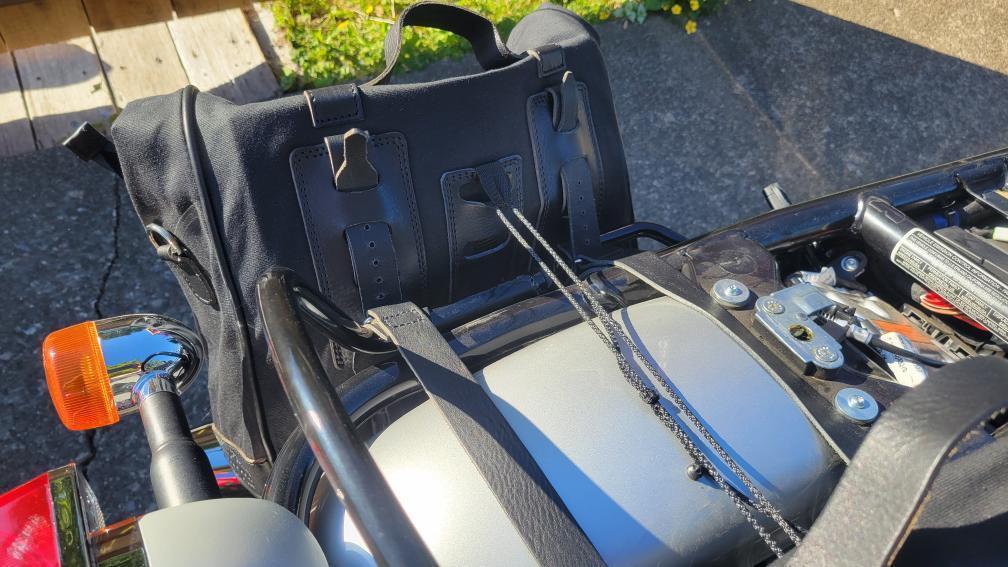 Saddlebags installed on Royal Enfield Interceptor 650.