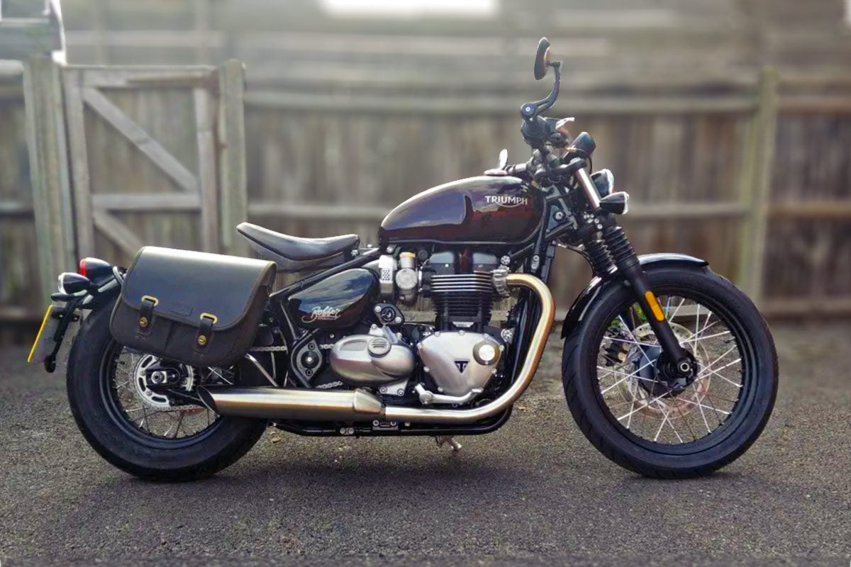 MAKE YOUR TRIUMPH PANNIERS LOCKABLE AND QUICK-RELEASE.