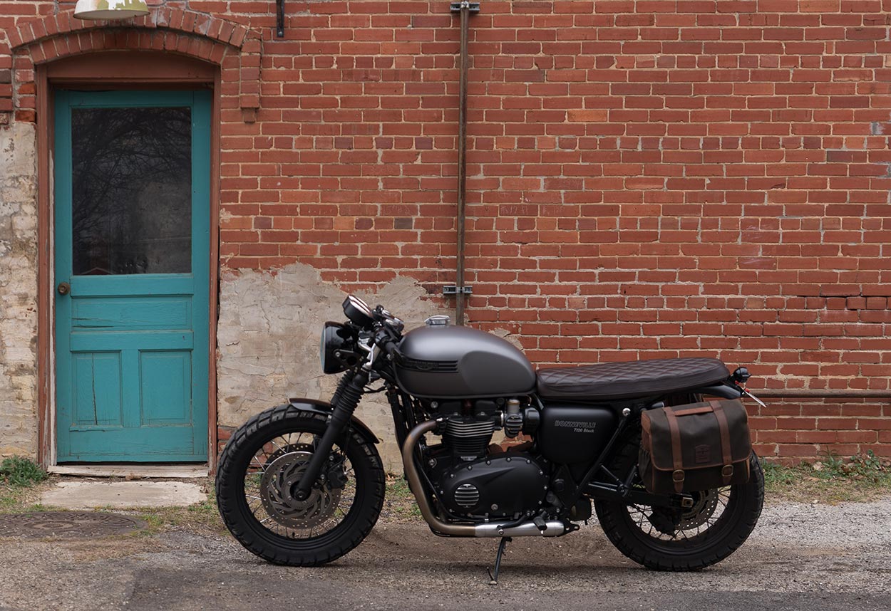 Custom T120 with soft pannier.