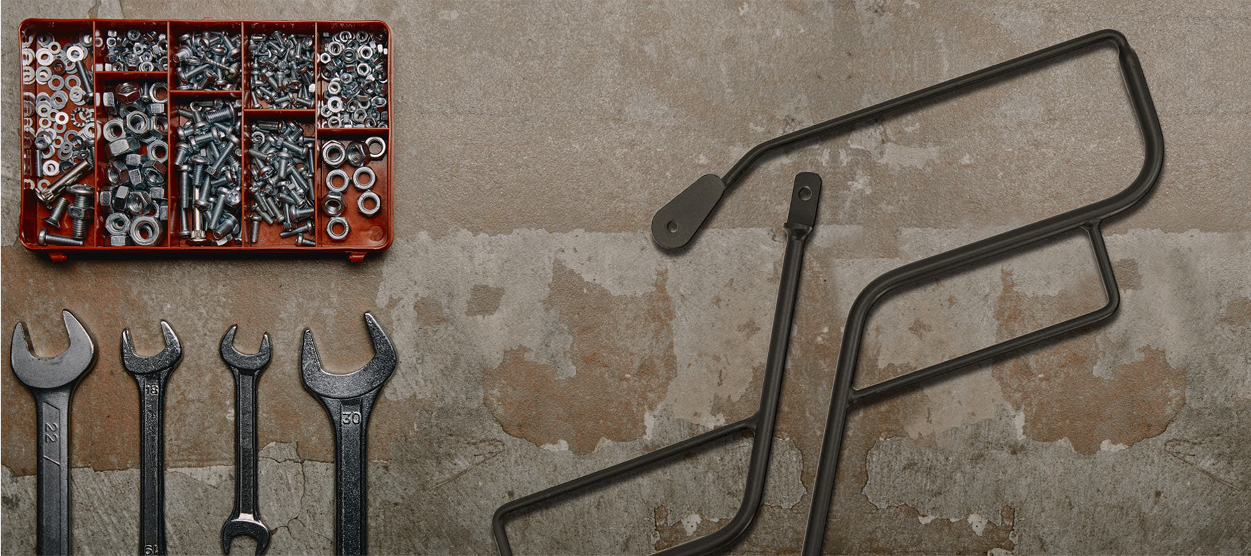SADDLEBAG HOLDERS