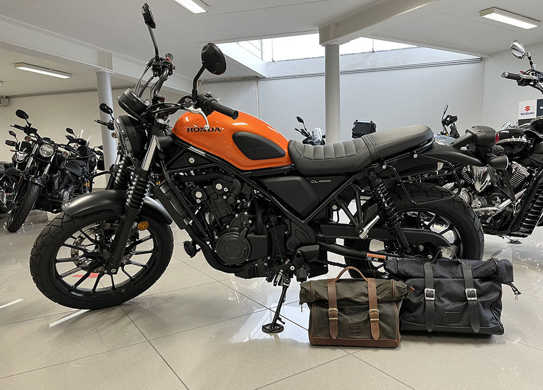 Saddlebag holder for Honda CL500.